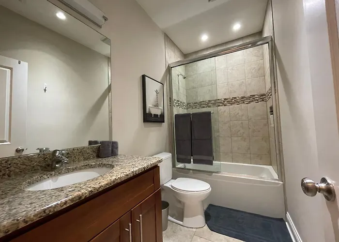 The Sono Bed & Breakfast Chicago